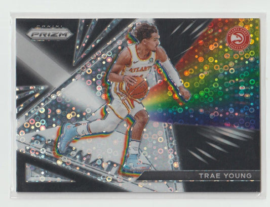 Prizmatic 017 Trae Young - Atlanta Hawks Fast Break