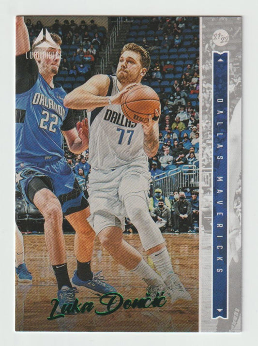 242 Luka Doncic - Dallas Mavericks Green