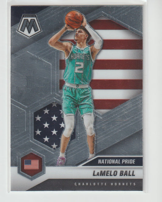 257 LaMelo Ball - Charlotte Hornets